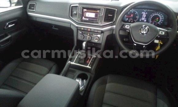 Nunua Ilio tumika Volkswagen Amarok Nyeupe Gari ndani ya Beitbridge nchini Matabeleland Kusini Nunua Ilio tumika Volkswagen Amarok Nyeupe Gari ndani ya Beitbridge nchini Matabeleland Kusini