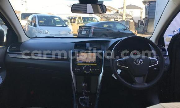 Acheter Occasion Voiture Toyota Allion Noir à Beitbridge, Matabeleland South Acheter Occasion Voiture Toyota Allion Noir à Beitbridge, Matabeleland South
