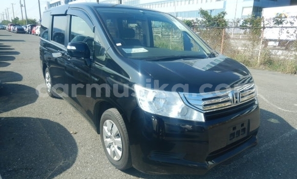 Nunua Ilio tumika Honda Stepwgn Nyeusi Gari ndani ya Beitbridge nchini Matabeleland Kusini Nunua Ilio tumika Honda Stepwgn Nyeusi Gari ndani ya Beitbridge nchini Matabeleland Kusini