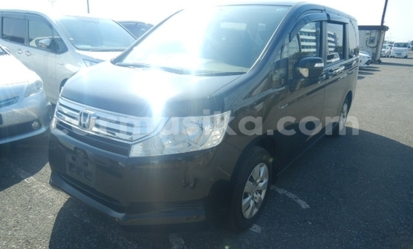 Nunua Ilio tumika Honda Stepwgn Nyeusi Gari ndani ya Beitbridge nchini Matabeleland Kusini Nunua Ilio tumika Honda Stepwgn Nyeusi Gari ndani ya Beitbridge nchini Matabeleland Kusini