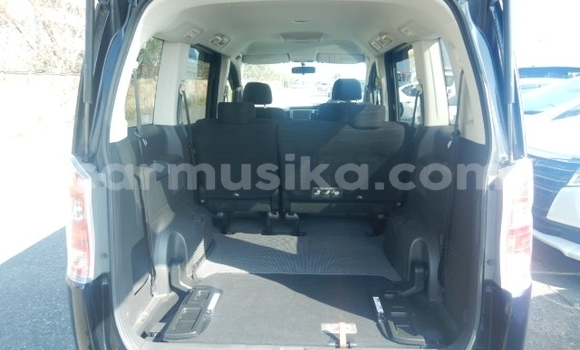 Nunua Ilio tumika Honda Stepwgn Nyeusi Gari ndani ya Beitbridge nchini Matabeleland Kusini Nunua Ilio tumika Honda Stepwgn Nyeusi Gari ndani ya Beitbridge nchini Matabeleland Kusini