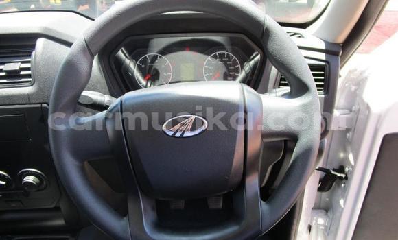 Acheter Occasion Voiture Mahindra CL Blanc à Beitbridge, Matabeleland South Acheter Occasion Voiture Mahindra CL Blanc à Beitbridge, Matabeleland South