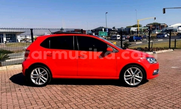 Tenga Tsaru Volkswagen Polo Tsvuku Mota in Beitbridge in Matabeleland South Tenga Tsaru Volkswagen Polo Tsvuku Mota in Beitbridge in Matabeleland South