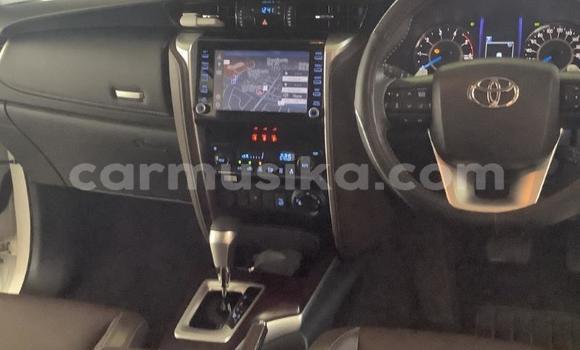 Tenga Tsaru Toyota Hilux Chena Mota in Beitbridge in Matabeleland South Tenga Tsaru Toyota Hilux Chena Mota in Beitbridge in Matabeleland South