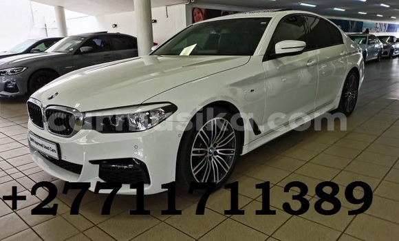 Nunua Ilio tumika BMW 5–Series Nyeupe Gari ndani ya Harare nchini Harare Nunua Ilio tumika BMW 5–Series Nyeupe Gari ndani ya Harare nchini Harare