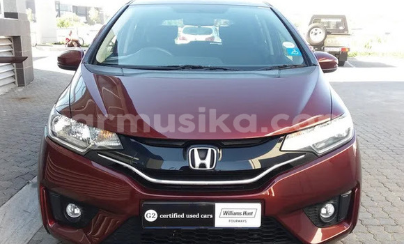 Tenga Tsaru Honda Jazz Tsvuku Mota in Beitbridge in Matabeleland South Tenga Tsaru Honda Jazz Tsvuku Mota in Beitbridge in Matabeleland South