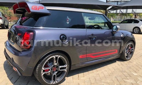 Tenga Tsaru MINI Cooper Zvimwe Mota in Harare in Harare Tenga Tsaru MINI Cooper Zvimwe Mota in Harare in Harare