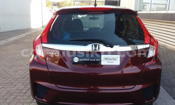 Tenga Tsaru Honda Jazz Tsvuku Mota in Beitbridge in Matabeleland South Tenga Tsaru Honda Jazz Tsvuku Mota in Beitbridge in Matabeleland South