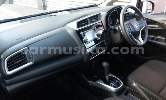 Tenga Tsaru Honda Jazz Tsvuku Mota in Beitbridge in Matabeleland South Tenga Tsaru Honda Jazz Tsvuku Mota in Beitbridge in Matabeleland South