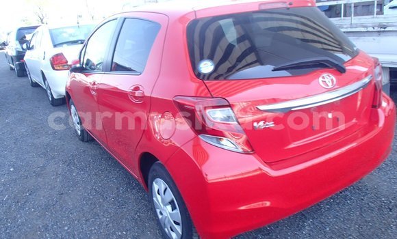 Tenga Tsaru Toyota Vitz Tsvuku Mota in Beitbridge in Matabeleland South Tenga Tsaru Toyota Vitz Tsvuku Mota in Beitbridge in Matabeleland South