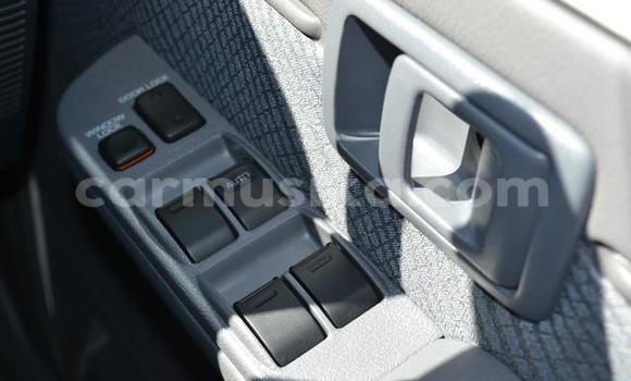 Nunua Ilio tumika Toyota Land Cruiser Nyeupe Gari ndani ya Beitbridge nchini Matabeleland Kusini Nunua Ilio tumika Toyota Land Cruiser Nyeupe Gari ndani ya Beitbridge nchini Matabeleland Kusini