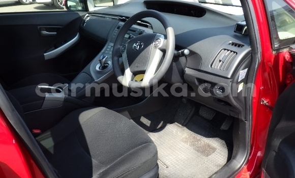 Acheter Occasion Voiture Toyota Prius Rouge à Beitbridge, Matabeleland South Acheter Occasion Voiture Toyota Prius Rouge à Beitbridge, Matabeleland South