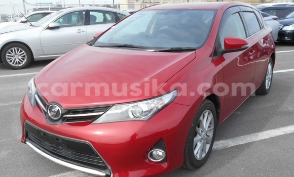 Acheter Occasion Voiture Toyota Auris Rouge à Beitbridge, Matabeleland South Acheter Occasion Voiture Toyota Auris Rouge à Beitbridge, Matabeleland South
