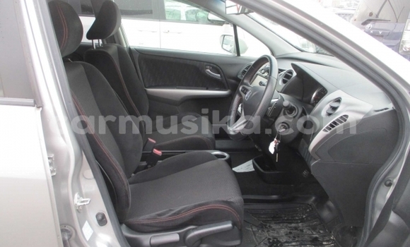 Acheter Occasion Voiture Honda Stream Gris à Beitbridge, Matabeleland South Acheter Occasion Voiture Honda Stream Gris à Beitbridge, Matabeleland South