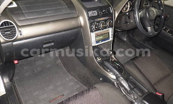 Nunua Ilio tumika Toyota Altezza Fedha Gari ndani ya Beitbridge nchini Matabeleland Kusini Nunua Ilio tumika Toyota Altezza Fedha Gari ndani ya Beitbridge nchini Matabeleland Kusini