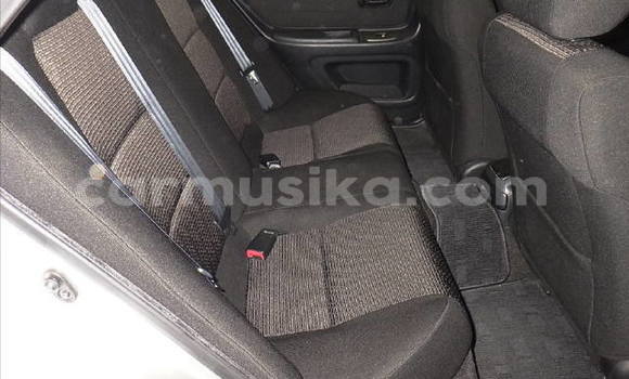 Nunua Ilio tumika Toyota Altezza Fedha Gari ndani ya Beitbridge nchini Matabeleland Kusini Nunua Ilio tumika Toyota Altezza Fedha Gari ndani ya Beitbridge nchini Matabeleland Kusini