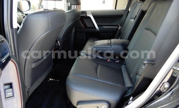 Acheter Occasion Voiture Toyota Land Cruiser Prado Noir à Beitbridge, Matabeleland South Acheter Occasion Voiture Toyota Land Cruiser Prado Noir à Beitbridge, Matabeleland South