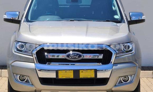 Nunua Ilio tumika Ford Ranger Beige Gari ndani ya Beitbridge nchini Matabeleland Kusini