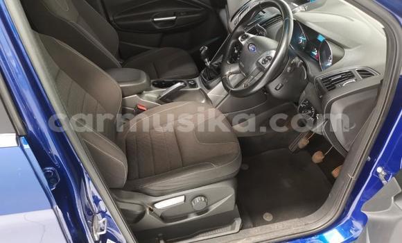 Nunua Ilio tumika Ford Kuga Bluu Gari ndani ya Beitbridge nchini Matabeleland Kusini Nunua Ilio tumika Ford Kuga Bluu Gari ndani ya Beitbridge nchini Matabeleland Kusini