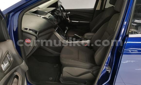 Nunua Ilio tumika Ford Kuga Bluu Gari ndani ya Beitbridge nchini Matabeleland Kusini Nunua Ilio tumika Ford Kuga Bluu Gari ndani ya Beitbridge nchini Matabeleland Kusini