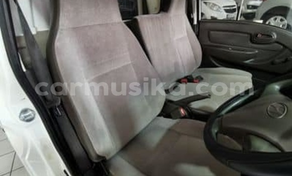 Tenga Tsaru Hyundai H200 Chena Mota in Harare in Harare Tenga Tsaru Hyundai H200 Chena Mota in Harare in Harare