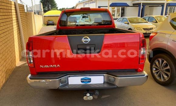 Nunua Ilio tumika Nissan Navara Nyekundu Gari ndani ya Beitbridge nchini Matabeleland Kusini Nunua Ilio tumika Nissan Navara Nyekundu Gari ndani ya Beitbridge nchini Matabeleland Kusini