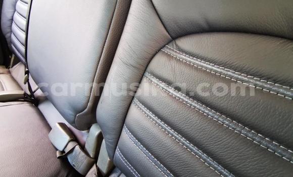 Acheter Occasion Voiture Nissan Navara Blanc à Beitbridge, Matabeleland South Acheter Occasion Voiture Nissan Navara Blanc à Beitbridge, Matabeleland South