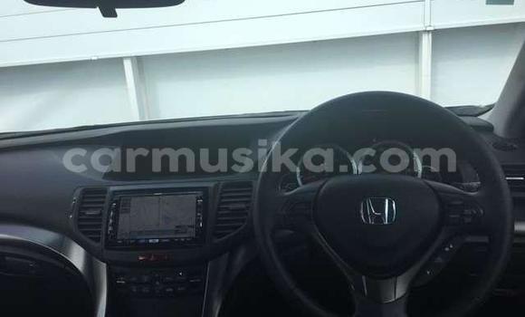 Buy Used Honda Accord White Car in Beitbridge in Matabeleland South Buy Used Honda Accord White Car in Beitbridge in Matabeleland South