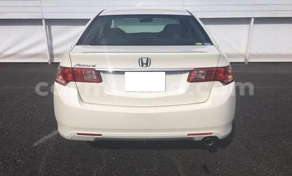 Buy Used Honda Accord White Car in Beitbridge in Matabeleland South Buy Used Honda Accord White Car in Beitbridge in Matabeleland South