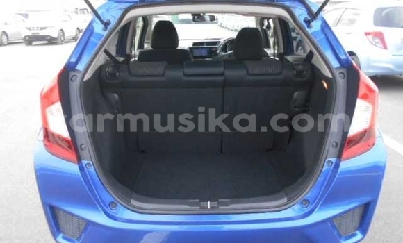 Nunua Ilio tumika Honda Fit Bluu Gari ndani ya Beitbridge nchini Matabeleland Kusini Nunua Ilio tumika Honda Fit Bluu Gari ndani ya Beitbridge nchini Matabeleland Kusini