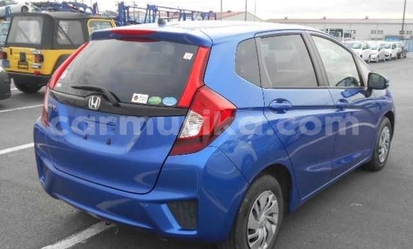 Nunua Ilio tumika Honda Fit Bluu Gari ndani ya Beitbridge nchini Matabeleland Kusini Nunua Ilio tumika Honda Fit Bluu Gari ndani ya Beitbridge nchini Matabeleland Kusini