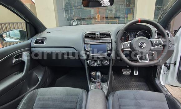 Acheter Occasion Voiture Volkswagen Polo GTI Blanc à Beitbridge, Matabeleland South Acheter Occasion Voiture Volkswagen Polo GTI Blanc à Beitbridge, Matabeleland South