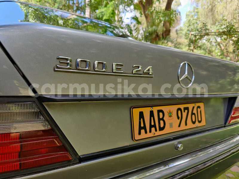 Big with watermark mercedes benz 300 series harare harare 19761