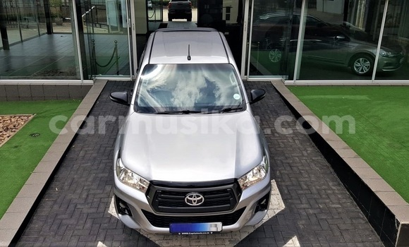 Tenga Tsaru Toyota Hilux Sirivha Mota in Beitbridge in Matabeleland South Tenga Tsaru Toyota Hilux Sirivha Mota in Beitbridge in Matabeleland South
