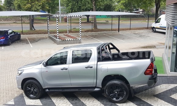 Tenga Tsaru Toyota Hilux Sirivha Mota in Beitbridge in Matabeleland South Tenga Tsaru Toyota Hilux Sirivha Mota in Beitbridge in Matabeleland South