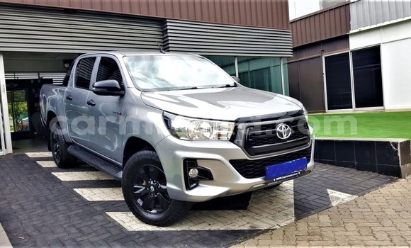 Tenga Tsaru Toyota Hilux Sirivha Mota in Beitbridge in Matabeleland South Tenga Tsaru Toyota Hilux Sirivha Mota in Beitbridge in Matabeleland South