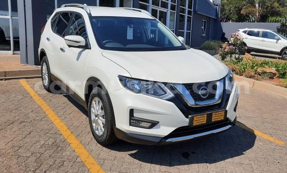 Acheter Occasion Voiture Nissan X–Trail Blanc à Beitbridge, Matabeleland South Acheter Occasion Voiture Nissan X–Trail Blanc à Beitbridge, Matabeleland South