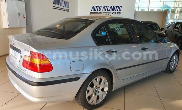Acheter Occasion Voiture BMW 321 Gris à Beitbridge, Matabeleland South Acheter Occasion Voiture BMW 321 Gris à Beitbridge, Matabeleland South