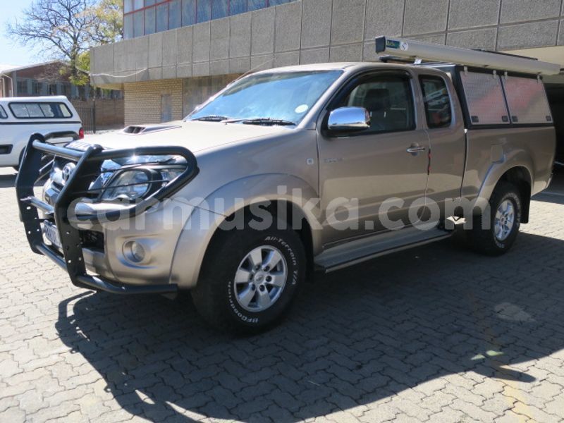 Big with watermark toyota hilux matabeleland south beitbridge 19784