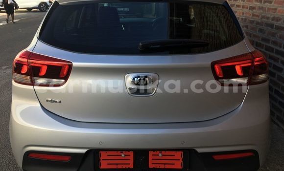 Buy Used Kia Rio Silver Car in Beitbridge in Matabeleland South Buy Used Kia Rio Silver Car in Beitbridge in Matabeleland South