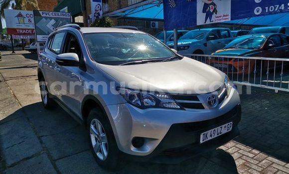 Buy Used Toyota RAV4 Silver Car in Beitbridge in Matabeleland South