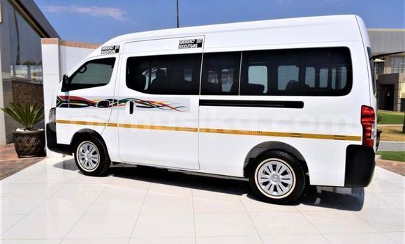 Buy Used Nissan NV350 Caravan White Car in Beitbridge in Matabeleland South Buy Used Nissan NV350 Caravan White Car in Beitbridge in Matabeleland South