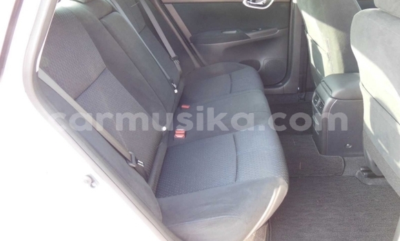 Acheter Occasion Voiture Nissan Bluebird Sylphy Blanc à Beitbridge, Matabeleland South Acheter Occasion Voiture Nissan Bluebird Sylphy Blanc à Beitbridge, Matabeleland South