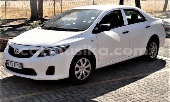 Nunua Ilio tumika Toyota Corolla Nyeupe Gari ndani ya Beitbridge nchini Matabeleland Kusini Nunua Ilio tumika Toyota Corolla Nyeupe Gari ndani ya Beitbridge nchini Matabeleland Kusini