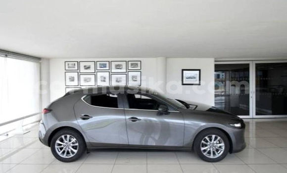 Tenga Tsaru Mazda 3 Sirivha Mota in Beitbridge in Matabeleland South Tenga Tsaru Mazda 3 Sirivha Mota in Beitbridge in Matabeleland South