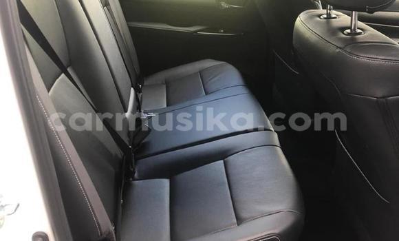 Acheter Occasion Voiture Toyota Hilux Blanc à Beitbridge, Matabeleland South Acheter Occasion Voiture Toyota Hilux Blanc à Beitbridge, Matabeleland South