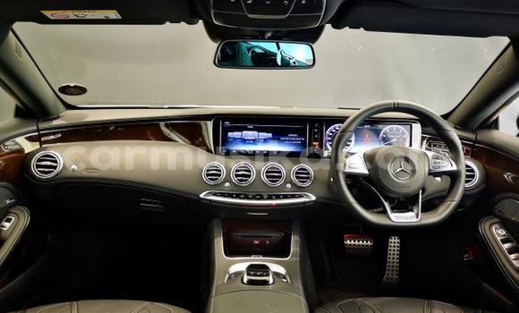 Acheter Occasion Voiture Mercedes‒Benz C-klasse AMG Blanc à Beitbridge, Matabeleland South Acheter Occasion Voiture Mercedes‒Benz C-klasse AMG Blanc à Beitbridge, Matabeleland South