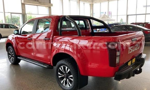 Acheter Occasion Voiture Isuzu D–MAX Rouge à Beitbridge, Matabeleland South Acheter Occasion Voiture Isuzu D–MAX Rouge à Beitbridge, Matabeleland South