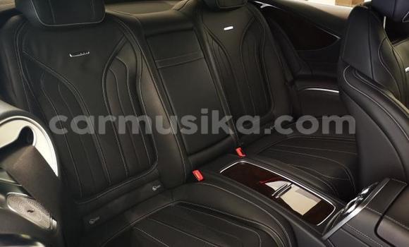 Acheter Occasion Voiture Mercedes‒Benz C-klasse AMG Blanc à Beitbridge, Matabeleland South Acheter Occasion Voiture Mercedes‒Benz C-klasse AMG Blanc à Beitbridge, Matabeleland South