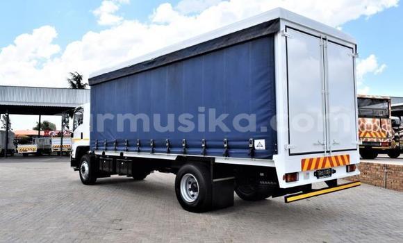 Tenga Tsaru Isuzu Trooper Chena Mota in Beitbridge in Matabeleland South Tenga Tsaru Isuzu Trooper Chena Mota in Beitbridge in Matabeleland South